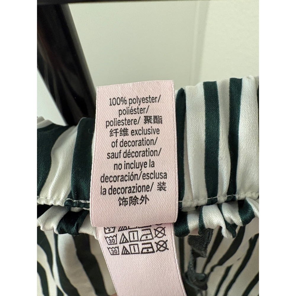 Victoria's Secret Green White Striped Pajama Pants Small Short Satin Lounge S/P - Picture 4 of 5